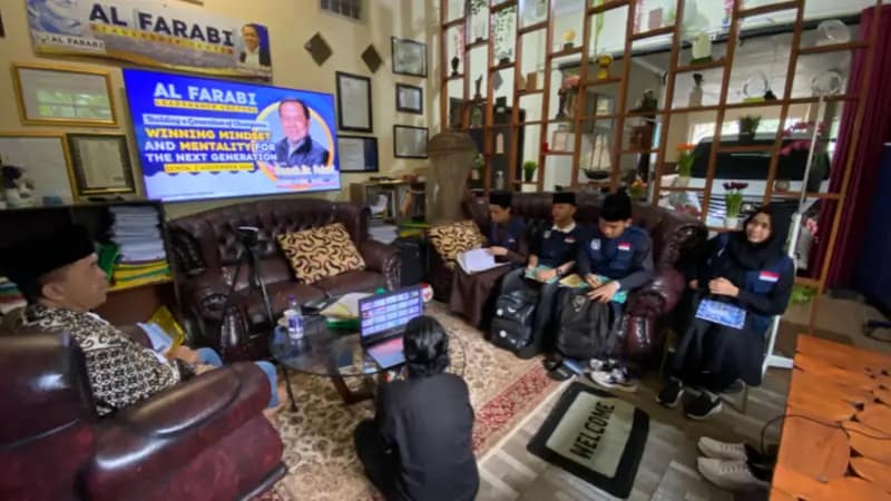 Sekolah Bisnis Berasrama